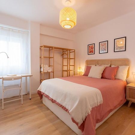 Malaga Lux Oasis - Modern 3Br, Fast Wifi, Smarttv Apartamento Exterior foto