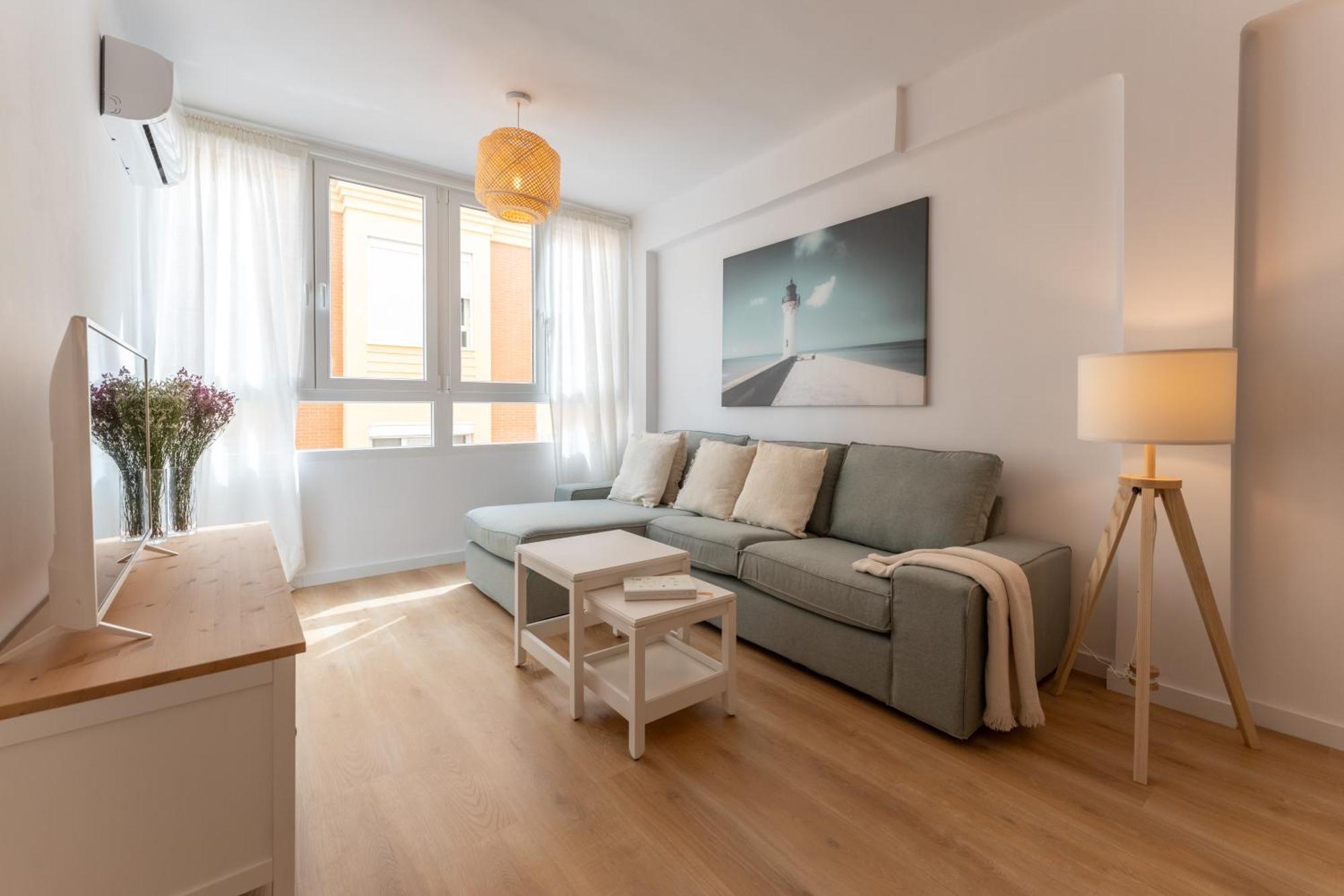 Malaga Lux Oasis - Modern 3Br, Fast Wifi, Smarttv Apartamento Exterior foto